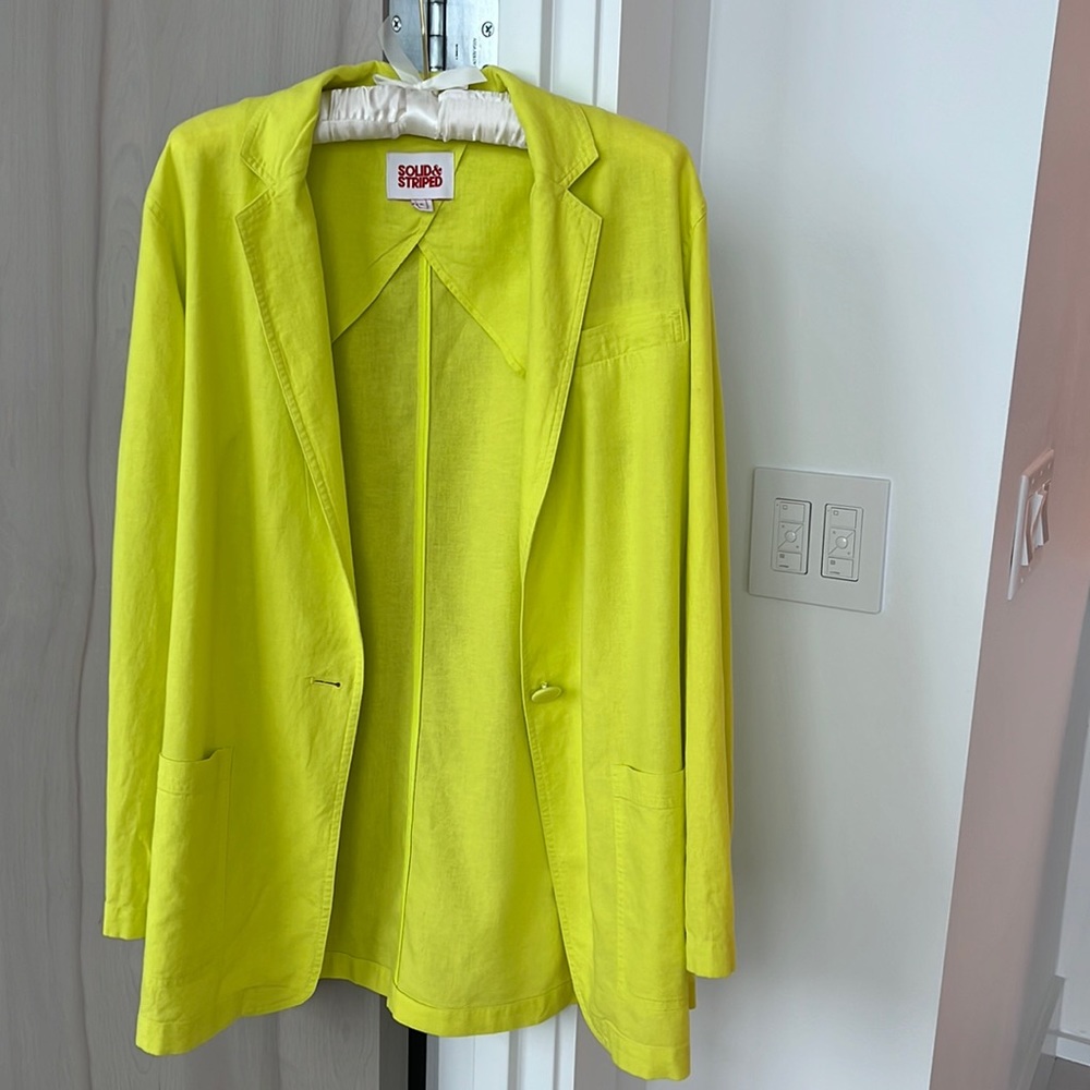 Solid & stripped linen blazer